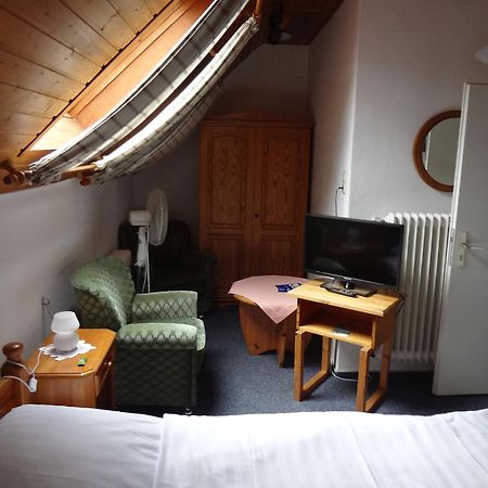 Hotel-Pension Stoeber Jever Exterior photo